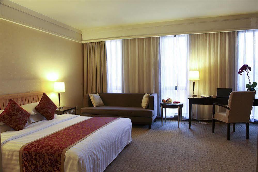 Redwall Hotel ปักกิ่ง ภายนอก รูปภาพ