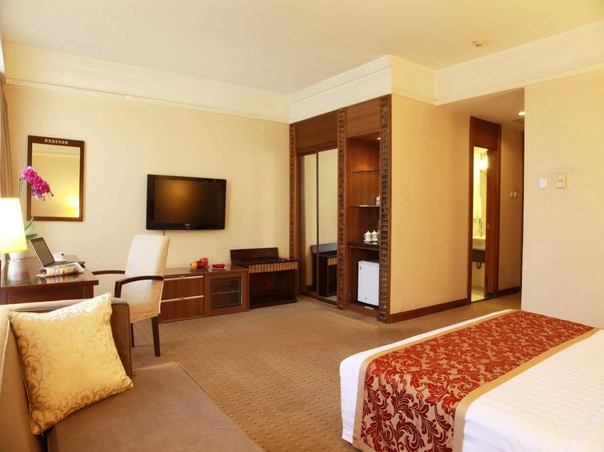 Redwall Hotel ปักกิ่ง ภายนอก รูปภาพ
